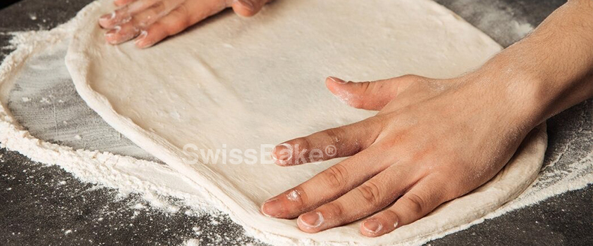 Stretch-Snap-or-Tear-Troubleshooting-Pizza-Dough-Issues-Advice-Prod137-1